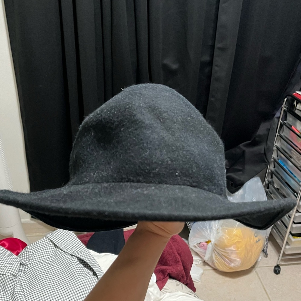 Thick Wool Black Hat